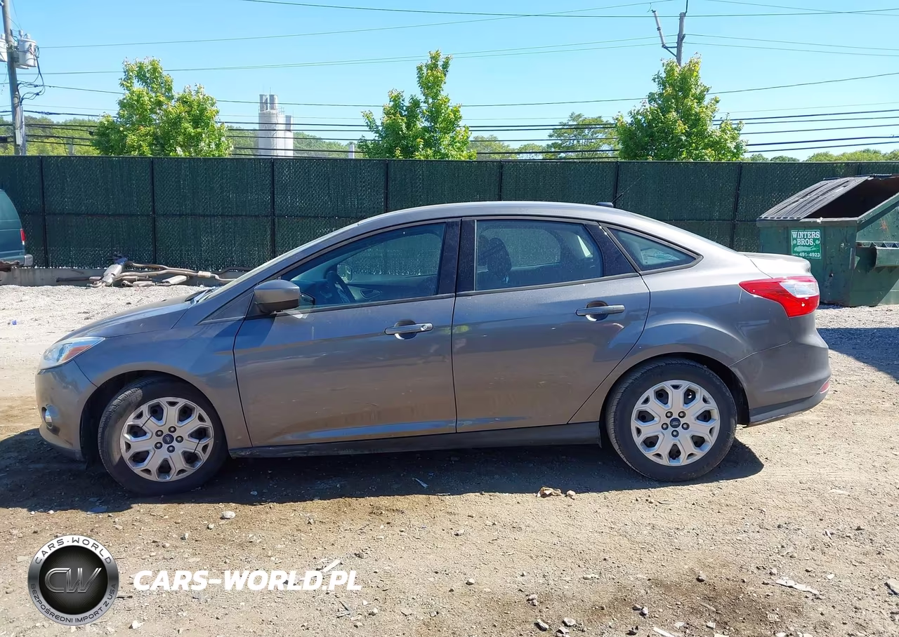 2012 Ford Focus Se VIN:1FAHP3F2XCL355548 - 14