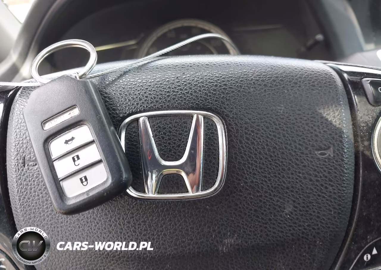 2015 Honda Accord Hybrid VIN:1HGCR6F32FA006376 - 11