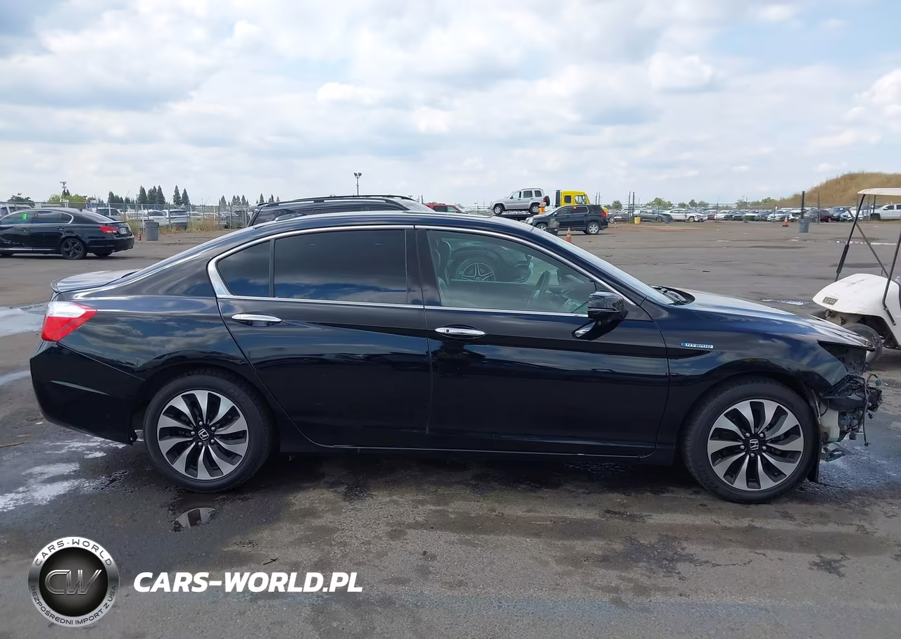 2015 Honda Accord Hybrid VIN:1HGCR6F32FA006376 - 14