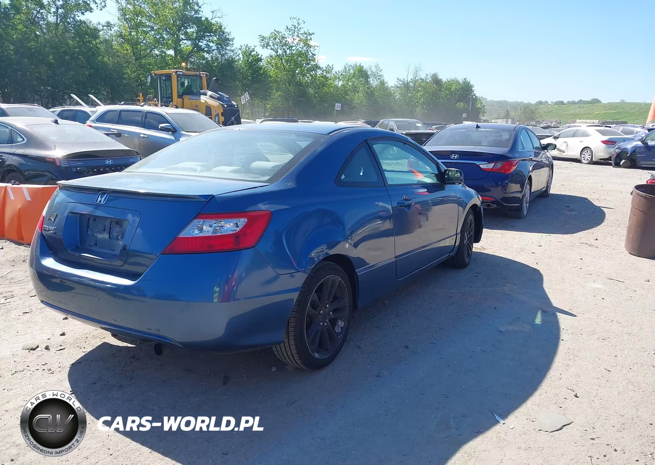 2008 Honda Civic Lx VIN:2HGFG12658H535167 - 4