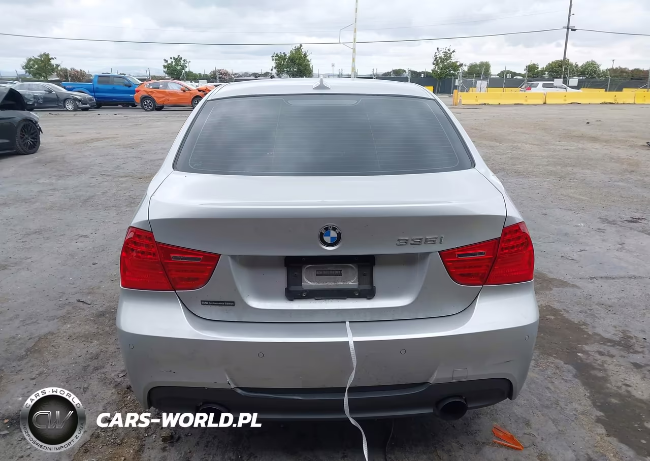 2011 BMW 335I VIN:WBAPM5G50BNN01118 - 16