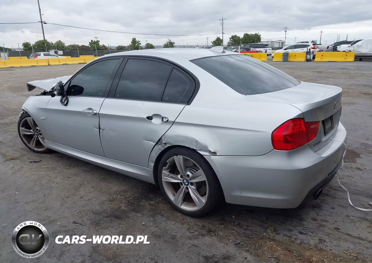 2011 BMW 335I VIN:WBAPM5G50BNN01118 - 3