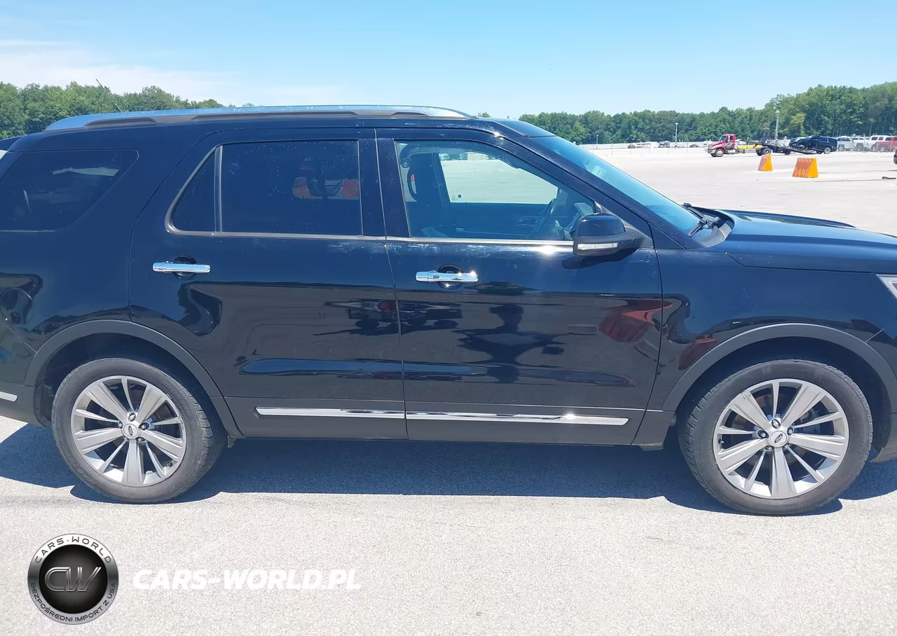 2018 Ford Explorer Limited VIN:1FM5K8F8XJGA89446 - 13
