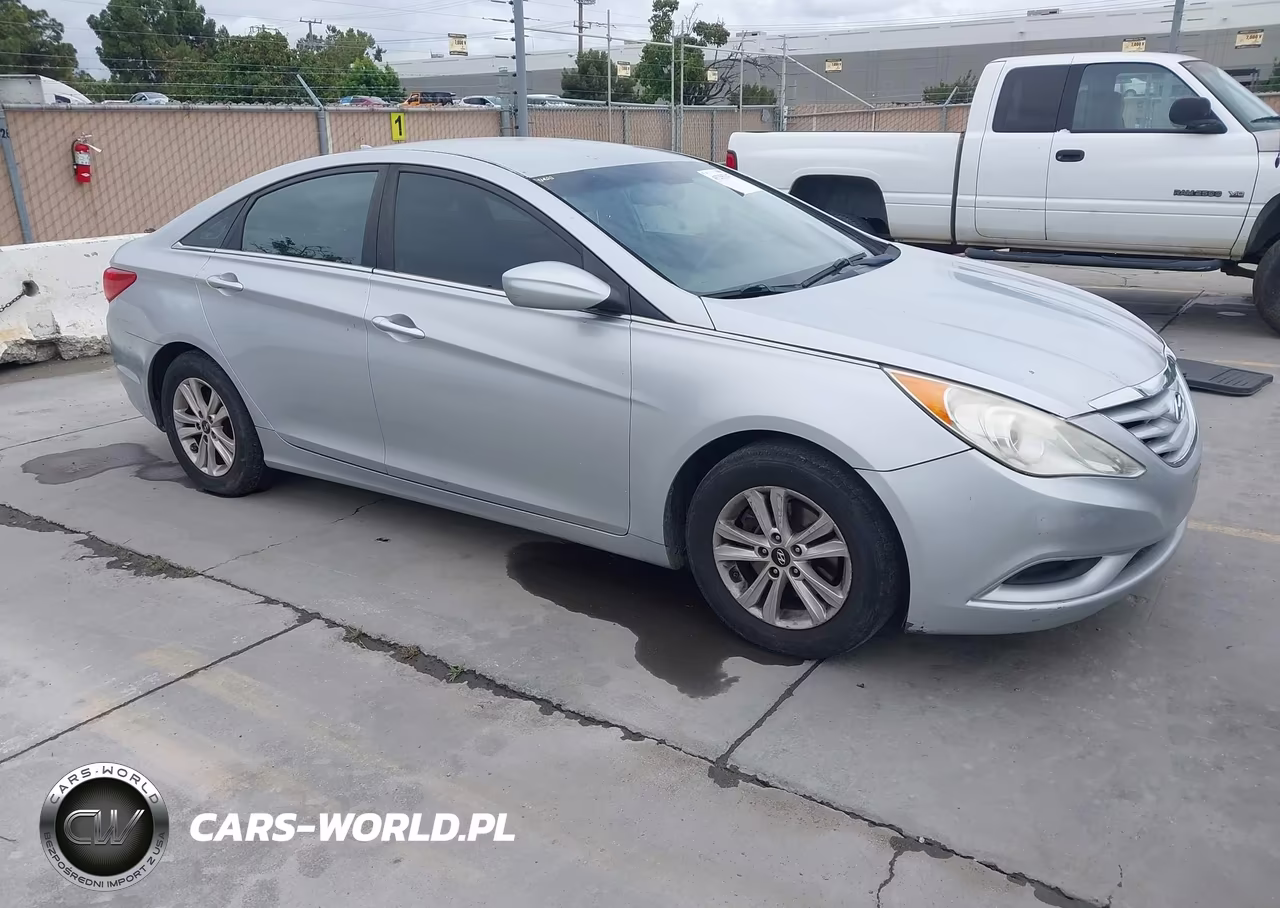 2012 Hyundai Sonata Gls