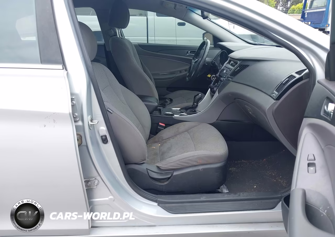 2012 Hyundai Sonata Gls VIN:5NPEB4AC9CH381693 - 5
