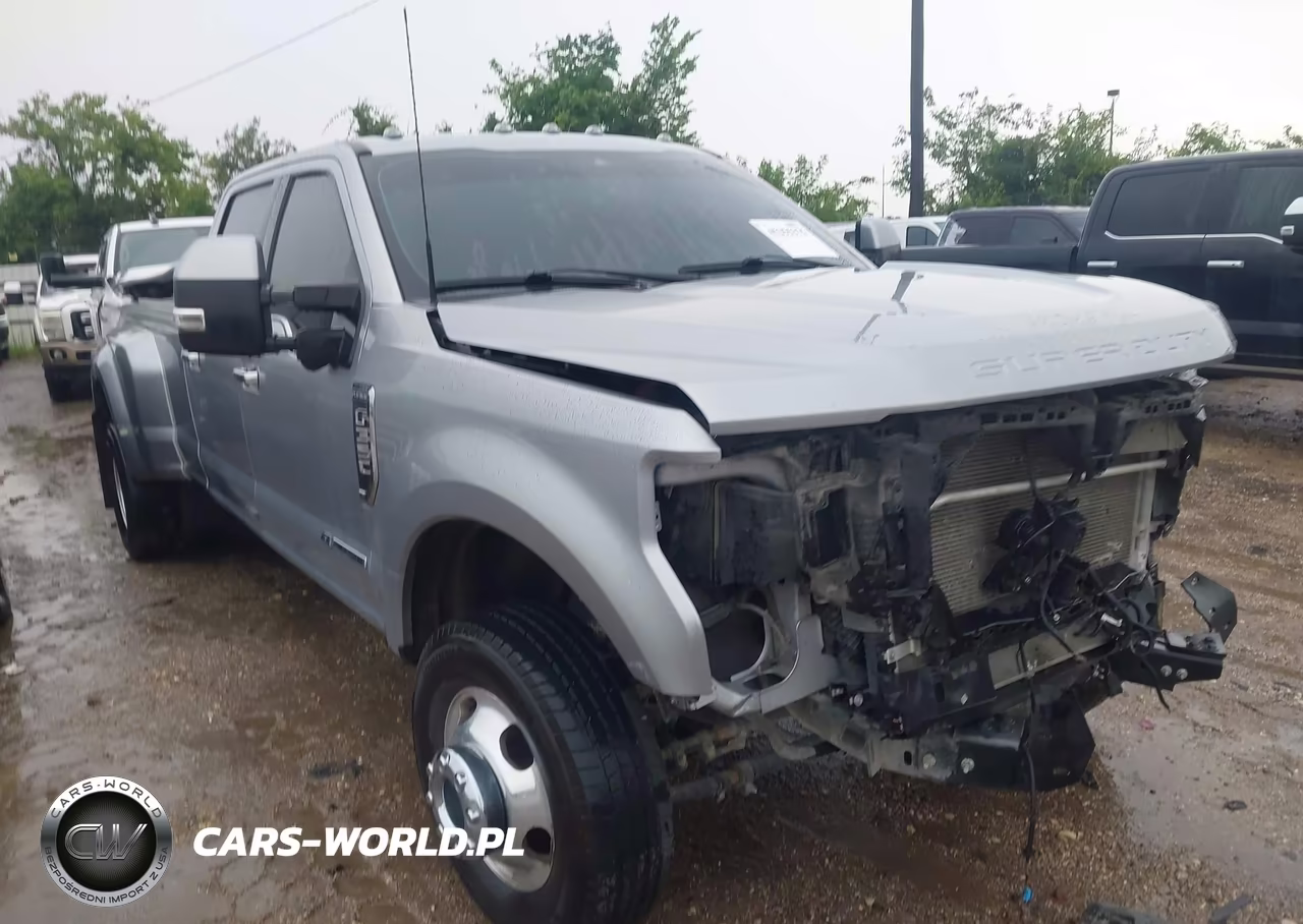 2022 Ford F-350 Platinum – zdjęcie 1 z 15