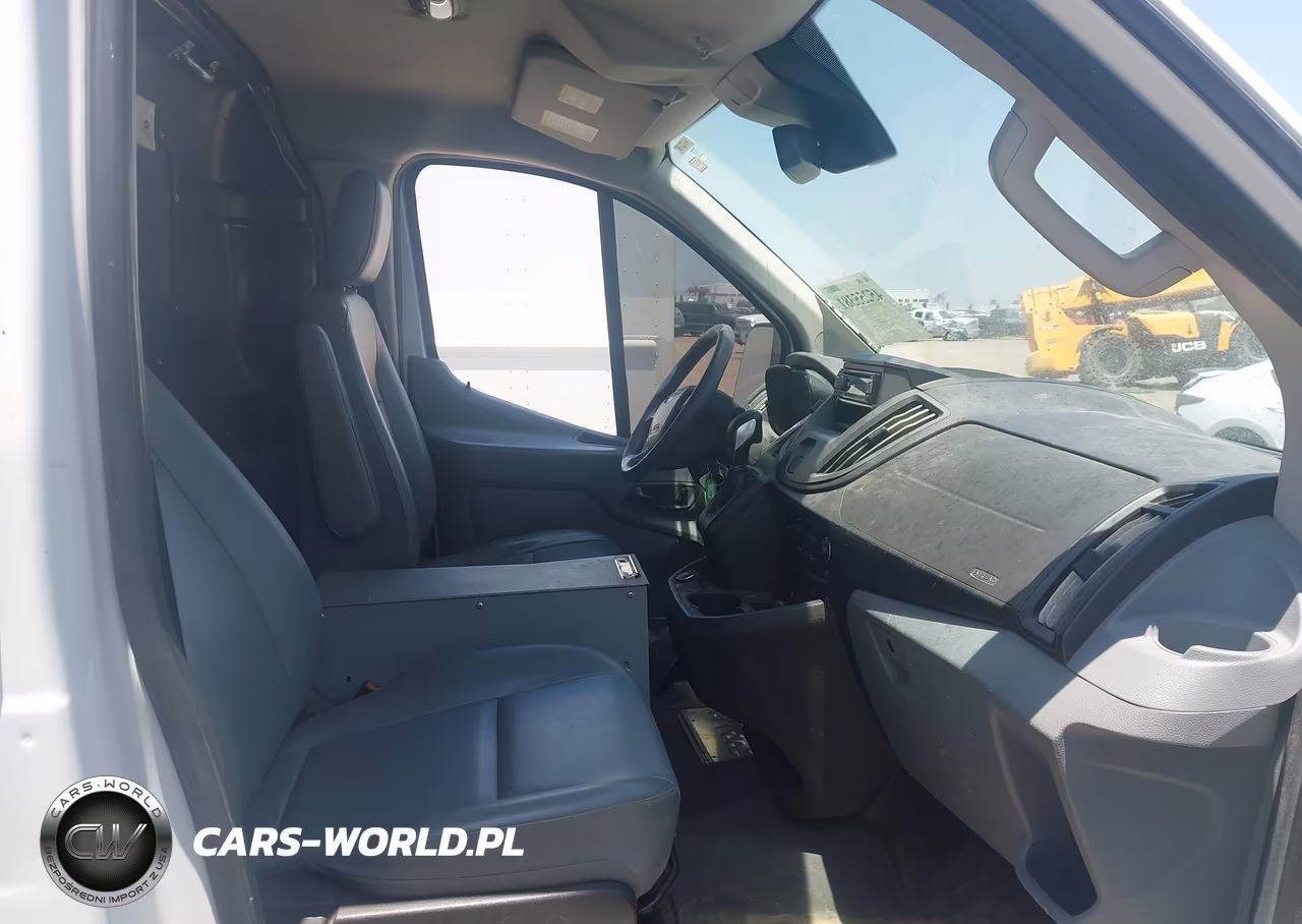 2018 Ford Transit-250 VIN:1FTYR1YMXJKA26083 - 5