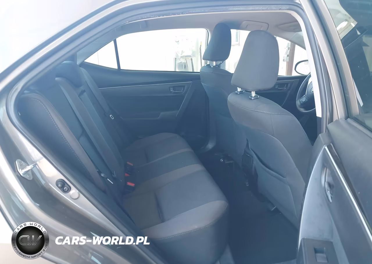 2017 Toyota Corolla Le VIN:5YFBURHE1HP715906 - 8