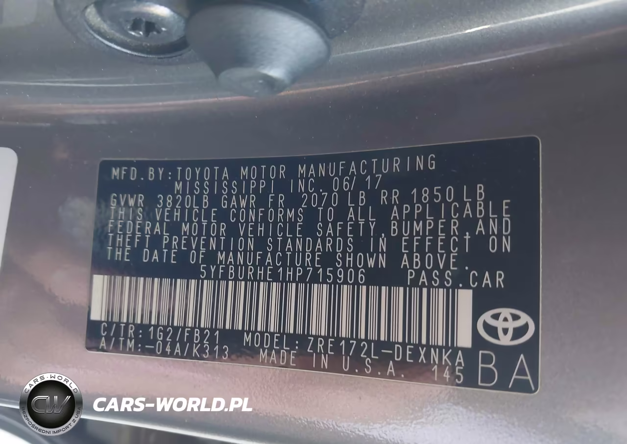 2017 Toyota Corolla Le VIN:5YFBURHE1HP715906 - 9