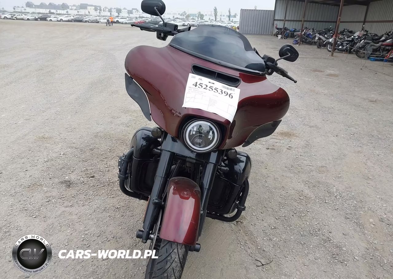 2018 Harley-Davidson Flhxs Street Glide Special VIN:1HD1KRC30JB641243 - 2