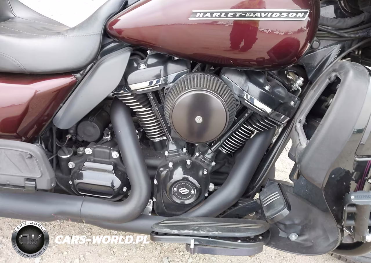2018 Harley-Davidson Flhxs Street Glide Special VIN:1HD1KRC30JB641243 - 8