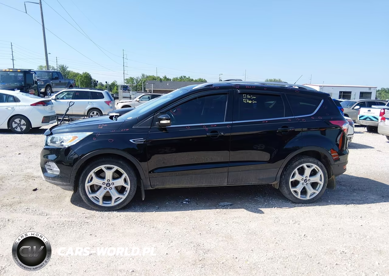 2017 Ford Escape Titanium VIN:1FMCU9J94HUB62202 - 14