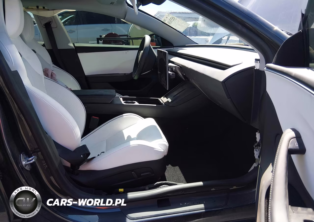 2025 Tesla Model 3 Performance All-Wheel Drive VIN:5YJ3E1ET0SF973262 - 5