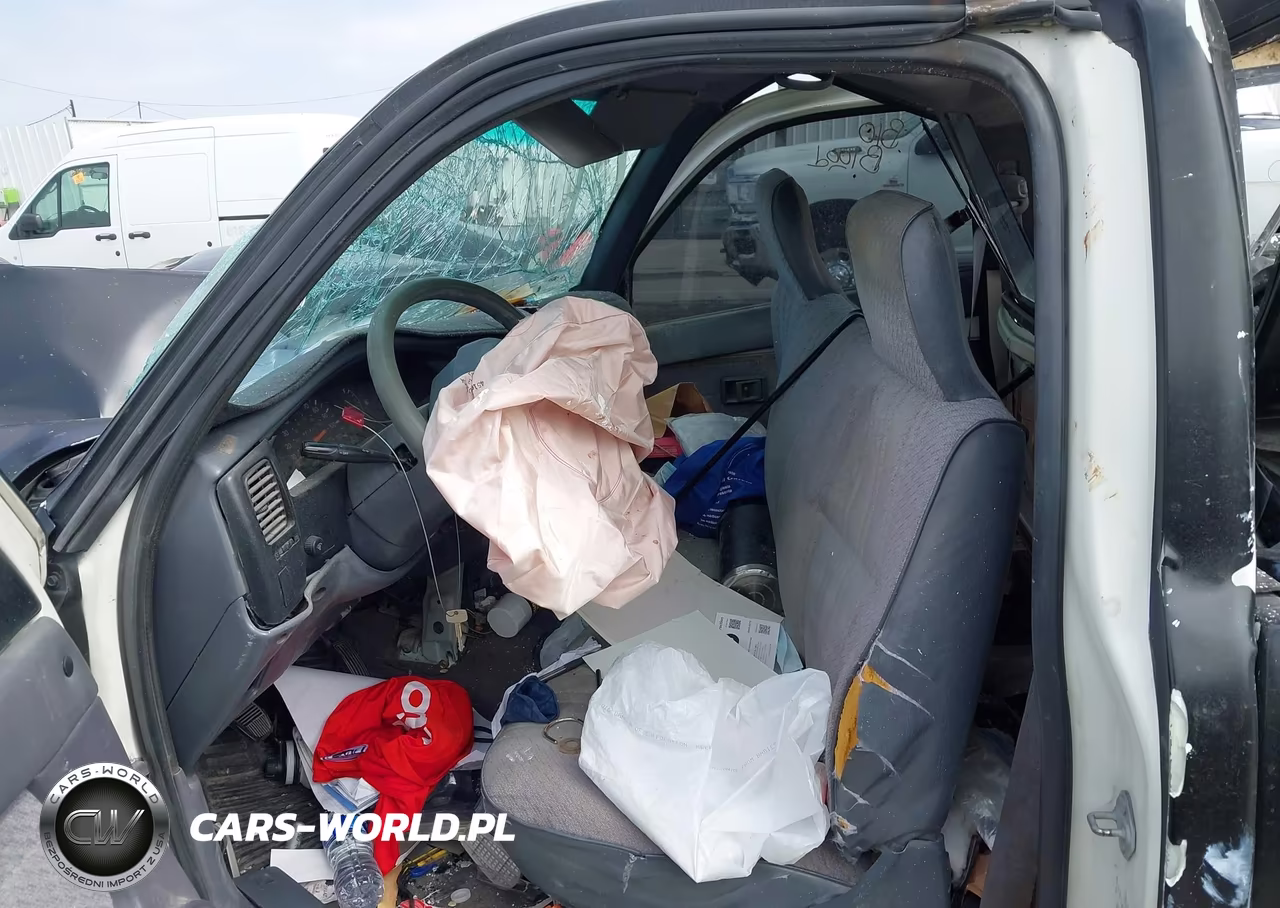 1997 Toyota Tacoma VIN:4TANL42NXVZ238952 - 5