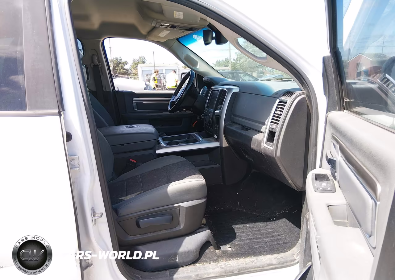 2016 Ram 1500 Outdoorsman VIN:1C6RR7TM1GS412177 - 5