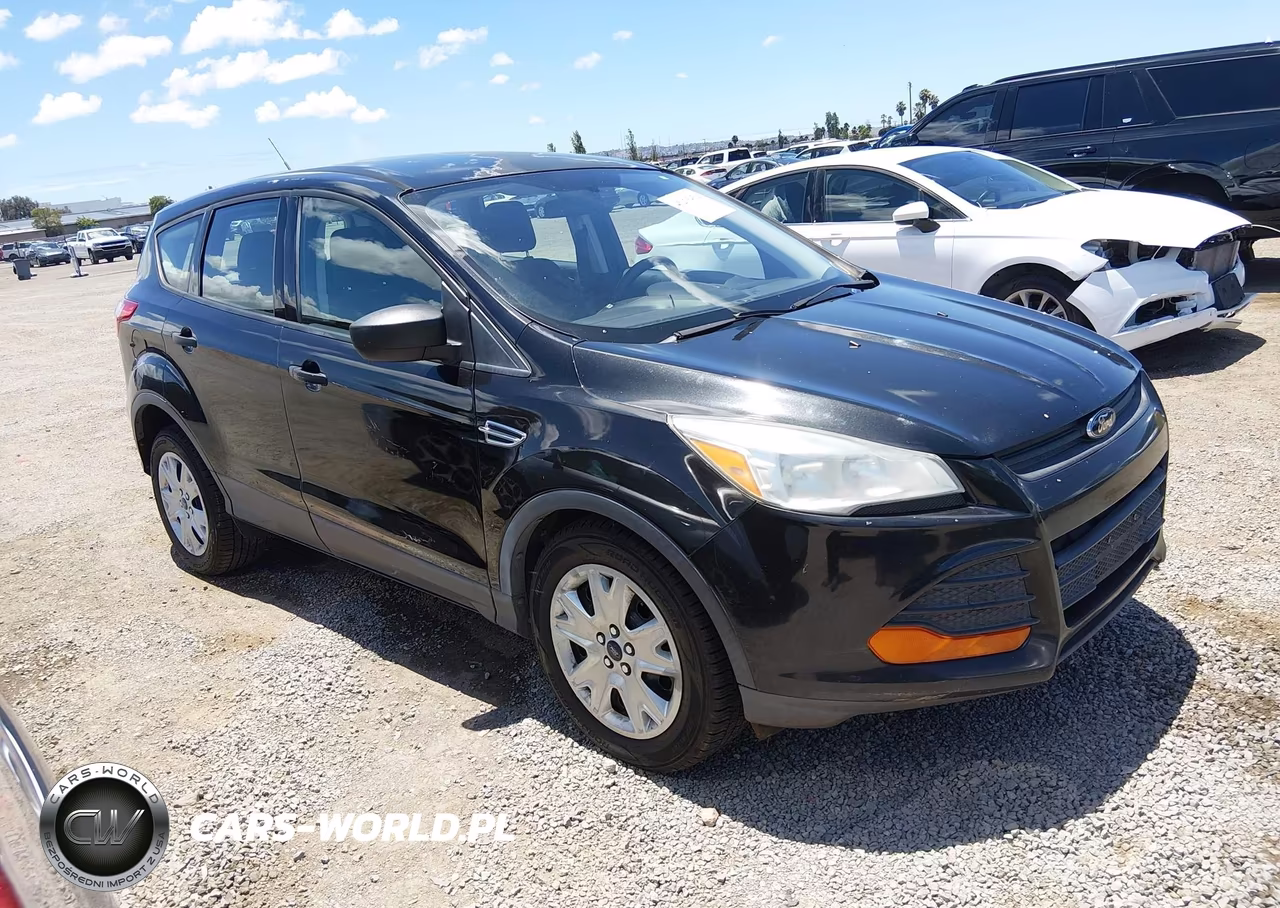 2014 Ford Escape S – zdjęcie 1 z 11