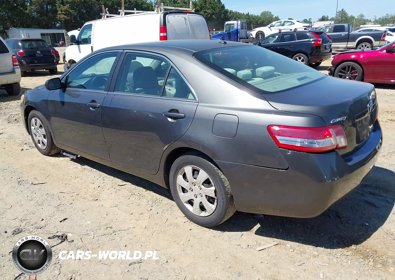 2010 Toyota Camry Le VIN:4T1BF3EK2AU095427 - 3