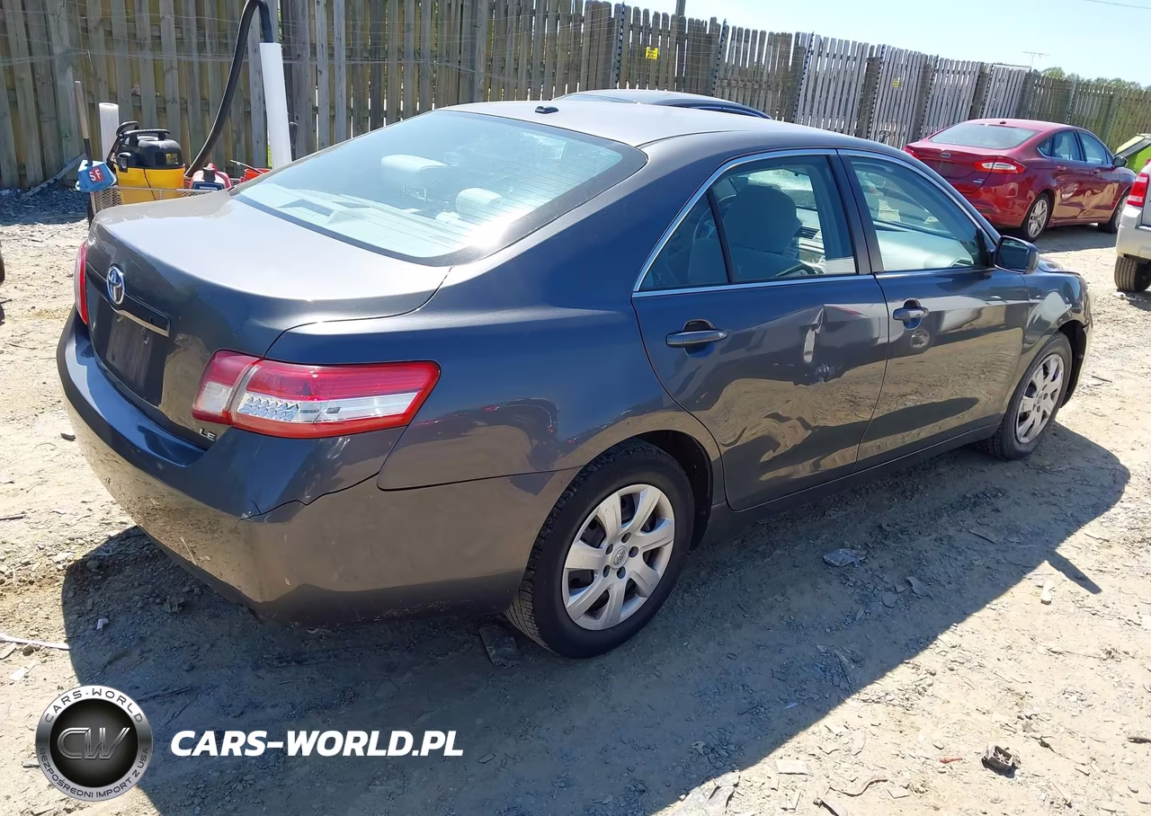 2010 Toyota Camry Le VIN:4T1BF3EK2AU095427 - 4
