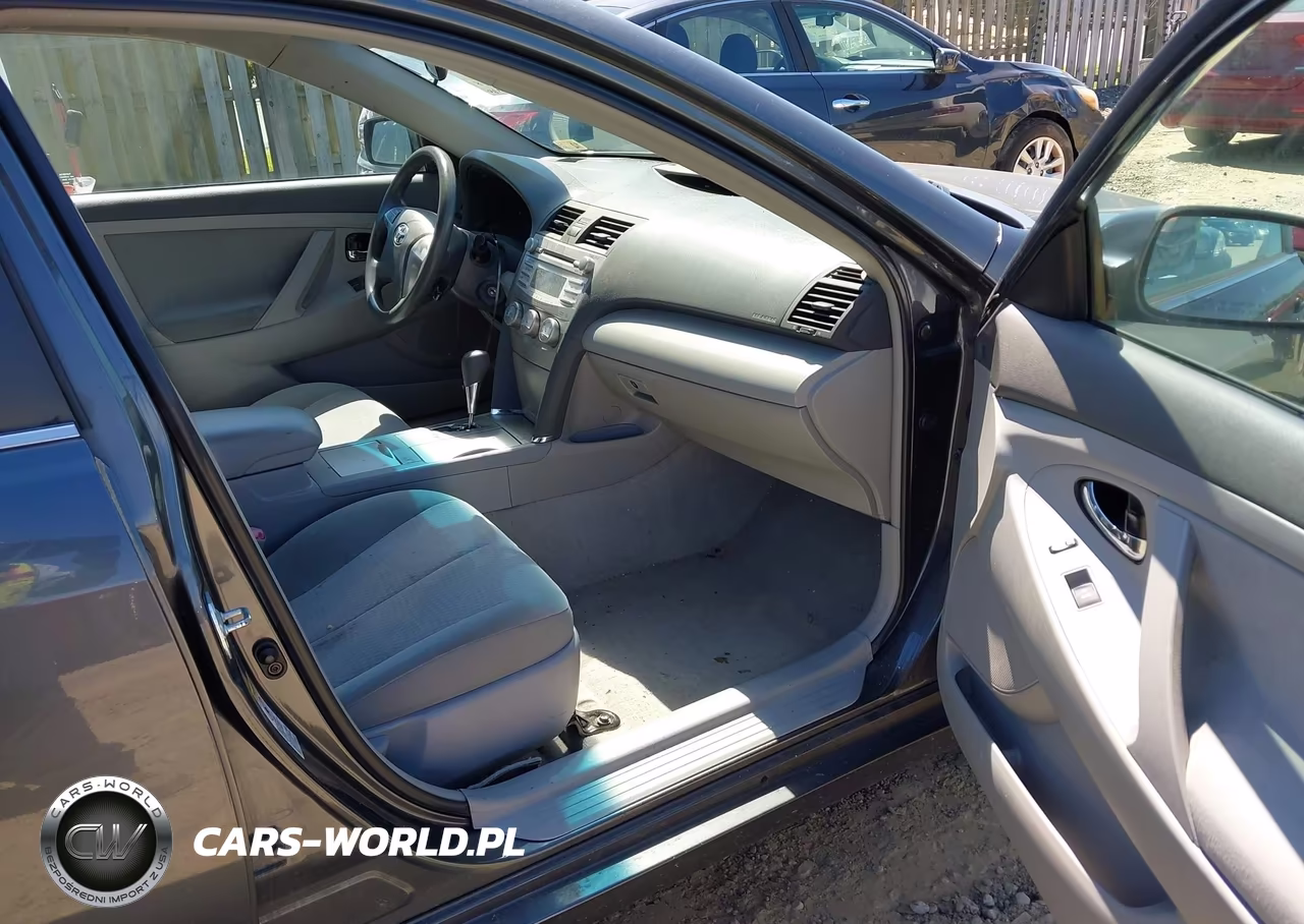 2010 Toyota Camry Le VIN:4T1BF3EK2AU095427 - 5