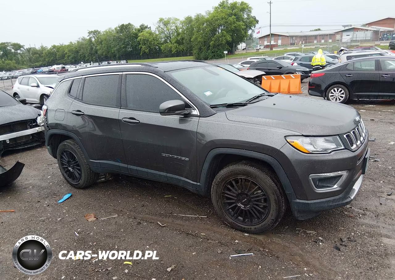 2019 Jeep Compass Limited 4X4 VIN:3C4NJDCBXKT838808 - 13