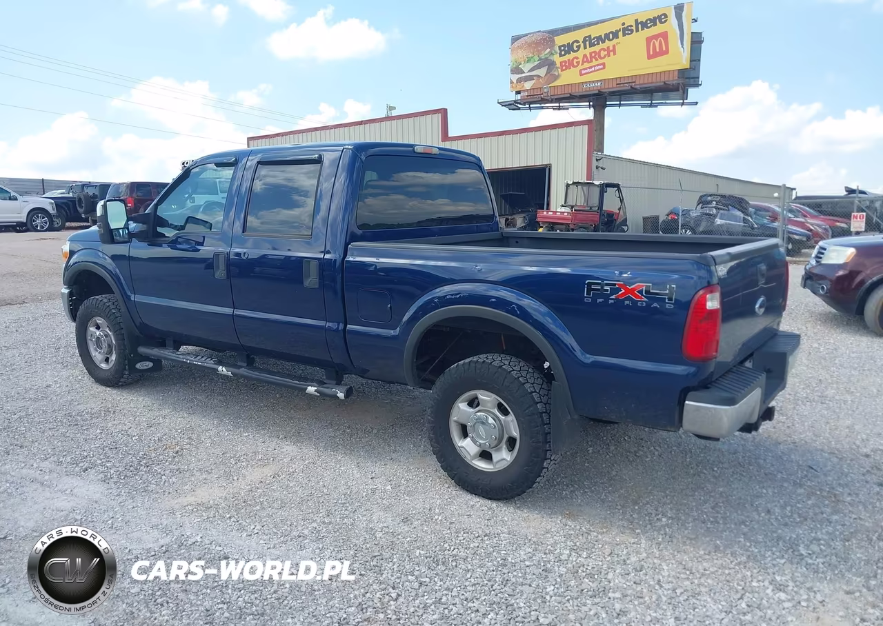 2011 Ford F-250 Xlt VIN:1FT7W2B68BEA20559 - 3