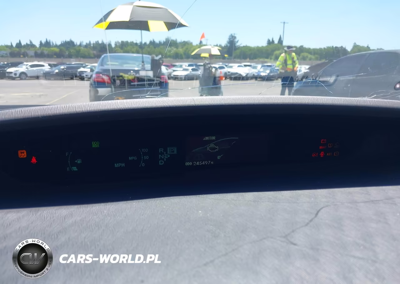 2013 Toyota Prius Two VIN:JTDKN3DU6D1681533 - 7