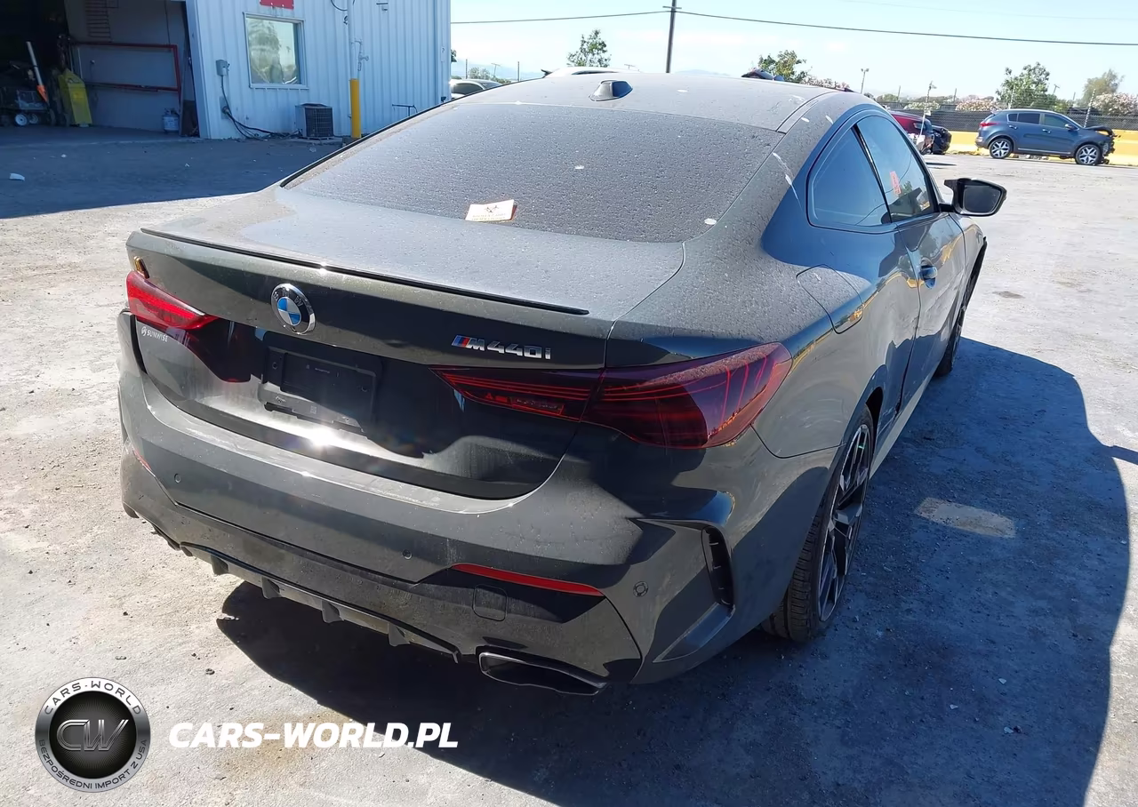 2026 BMW M440I VIN:WBA73DA02TCV27422 - 4
