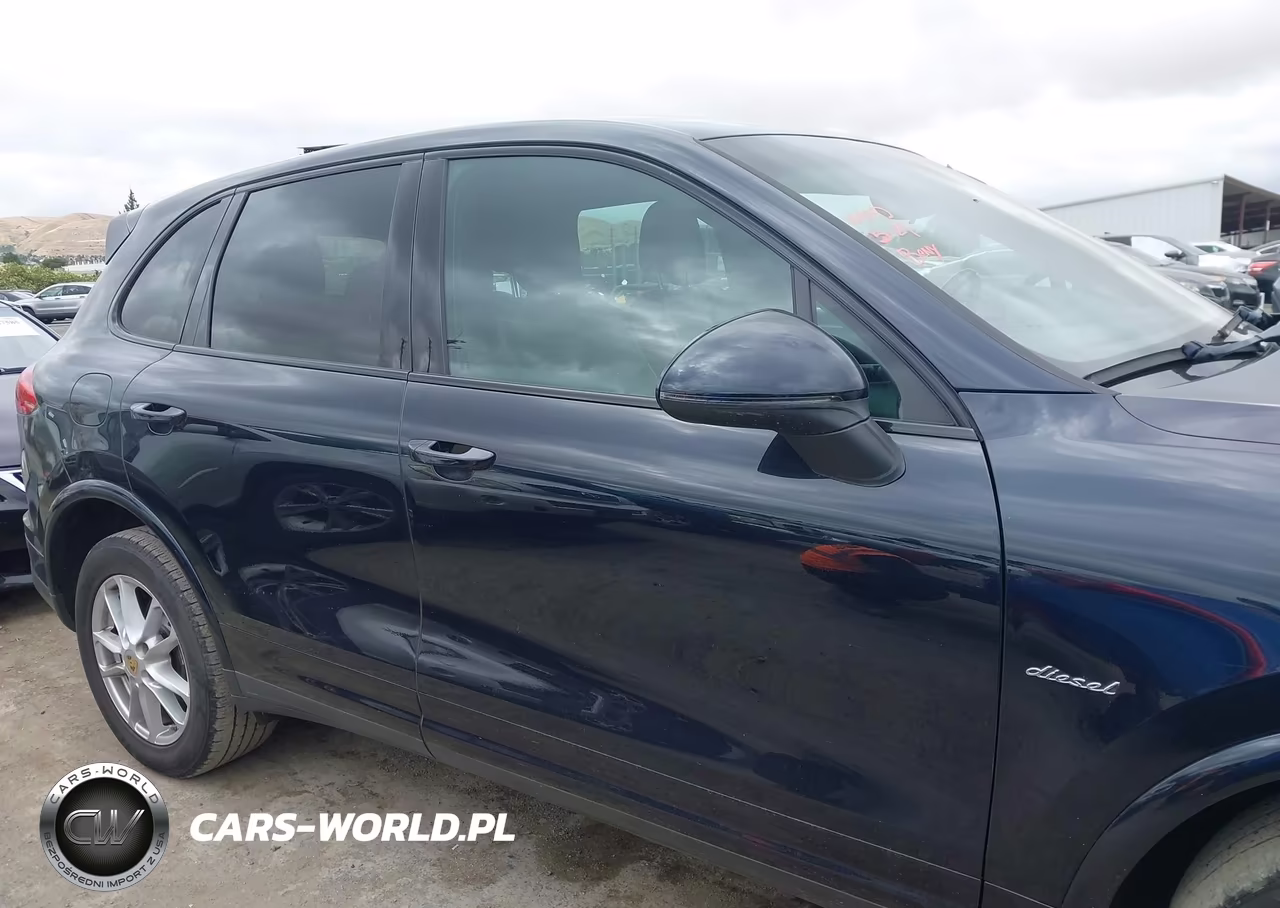 2015 Porsche Cayenne Diesel VIN:WP1AF2A2XFLA39604 - 13