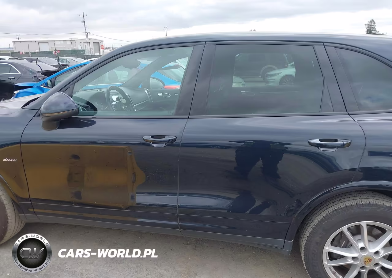 2015 Porsche Cayenne Diesel VIN:WP1AF2A2XFLA39604 - 14