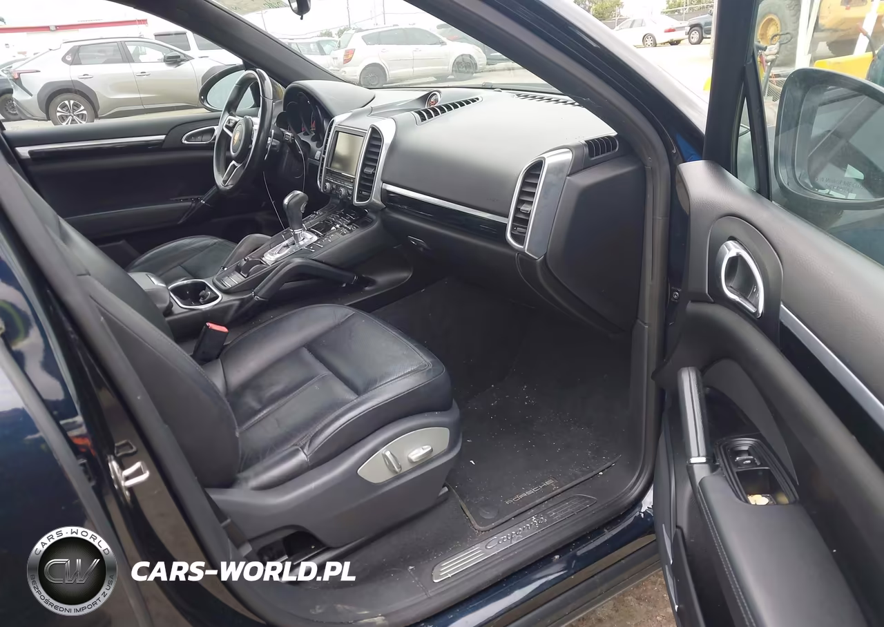 2015 Porsche Cayenne Diesel VIN:WP1AF2A2XFLA39604 - 5