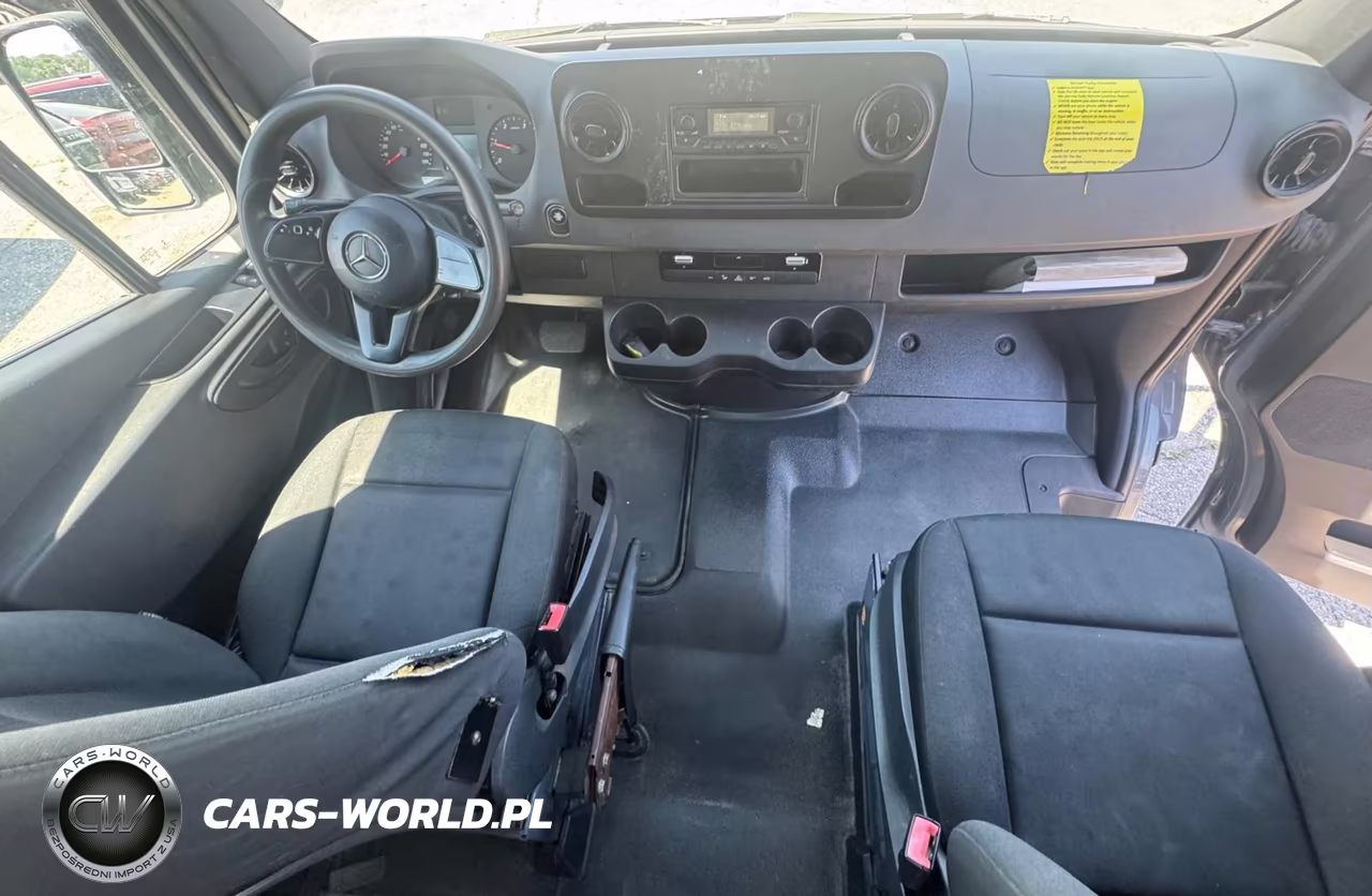2019 Mercedes-Benz Sprinter 2500 VIN:WD4PF1CD7KP151371 - 11
