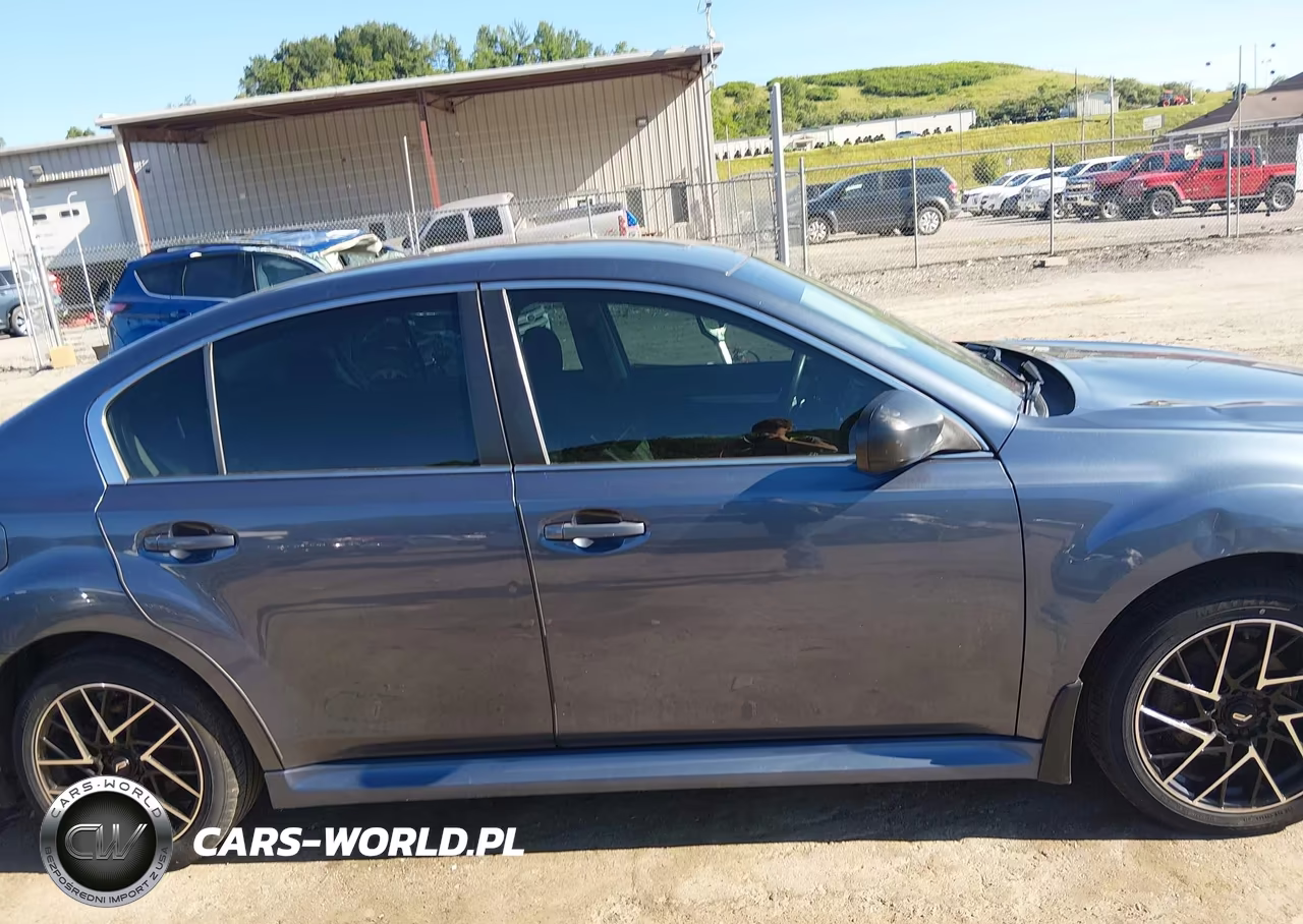 2014 Subaru Legacy 2.5I VIN:4S3BMBA61E3029704 - 13