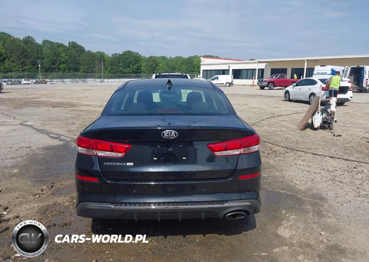 2019 Kia Optima Lx VIN:5XXGT4L32KG342229 - 16
