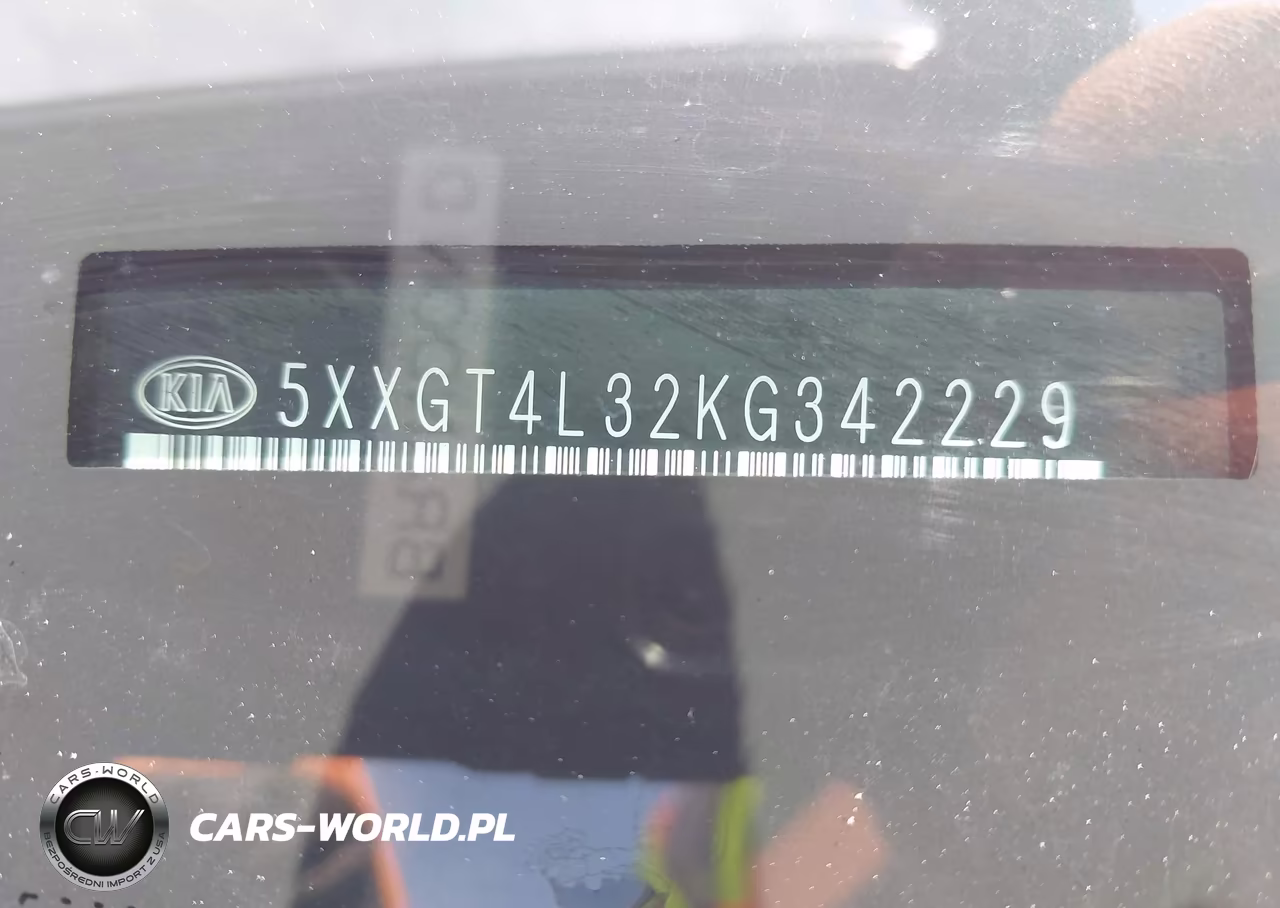 2019 Kia Optima Lx VIN:5XXGT4L32KG342229 - 17