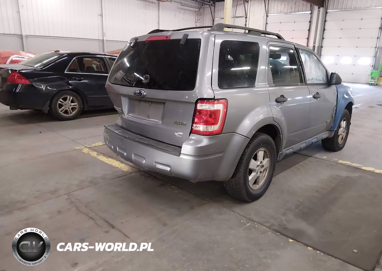 2008 Ford Escape Xlt VIN:1FMCU93138KE58881 - 4
