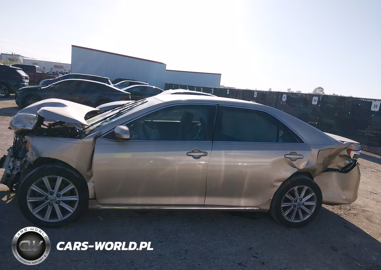 2012 Toyota Camry Xle VIN:4T4BF1FK7CR160042 - 11