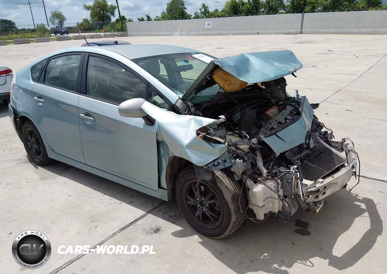 2012 Toyota Prius Three – zdjęcie 1 z 17