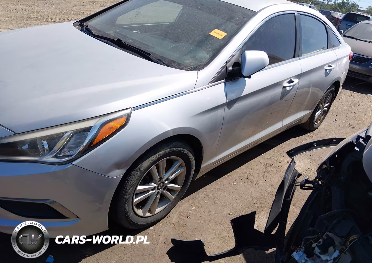 2016 Hyundai Sonata VIN:5NPE24AF2GH407213 - 14