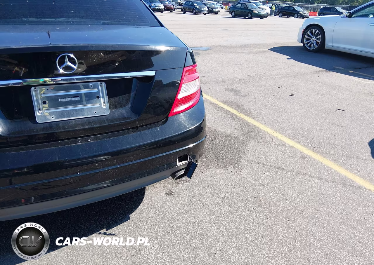 2011 Mercedes-Benz C 300 Sport VIN:WDDGF5EB7BR178674 - 6