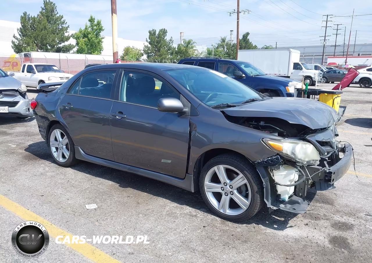 2013 Toyota Corolla S – zdjęcie 1 z 17