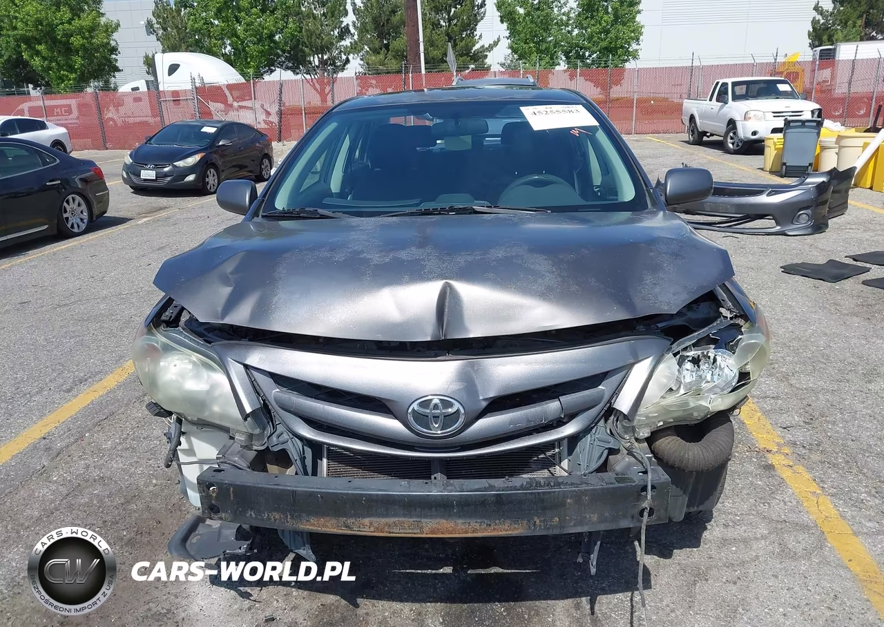 2013 Toyota Corolla S VIN:5YFBU4EE3DP102705 - 13