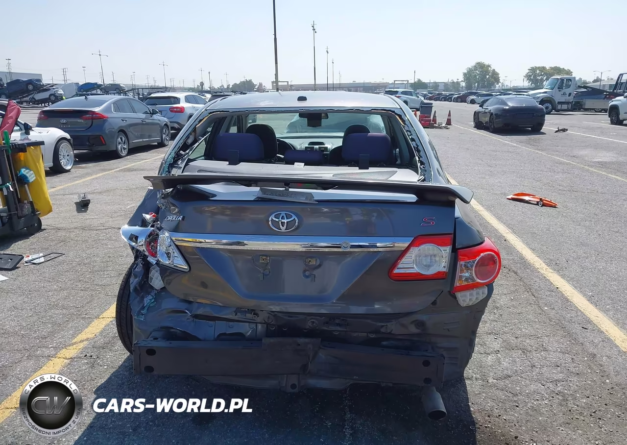 2013 Toyota Corolla S VIN:5YFBU4EE3DP102705 - 17