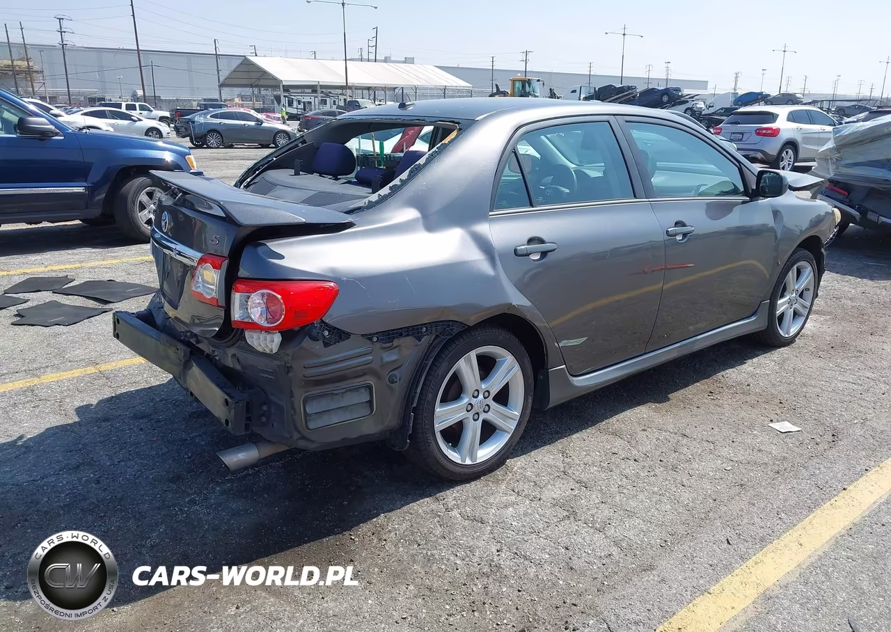 2013 Toyota Corolla S VIN:5YFBU4EE3DP102705 - 4