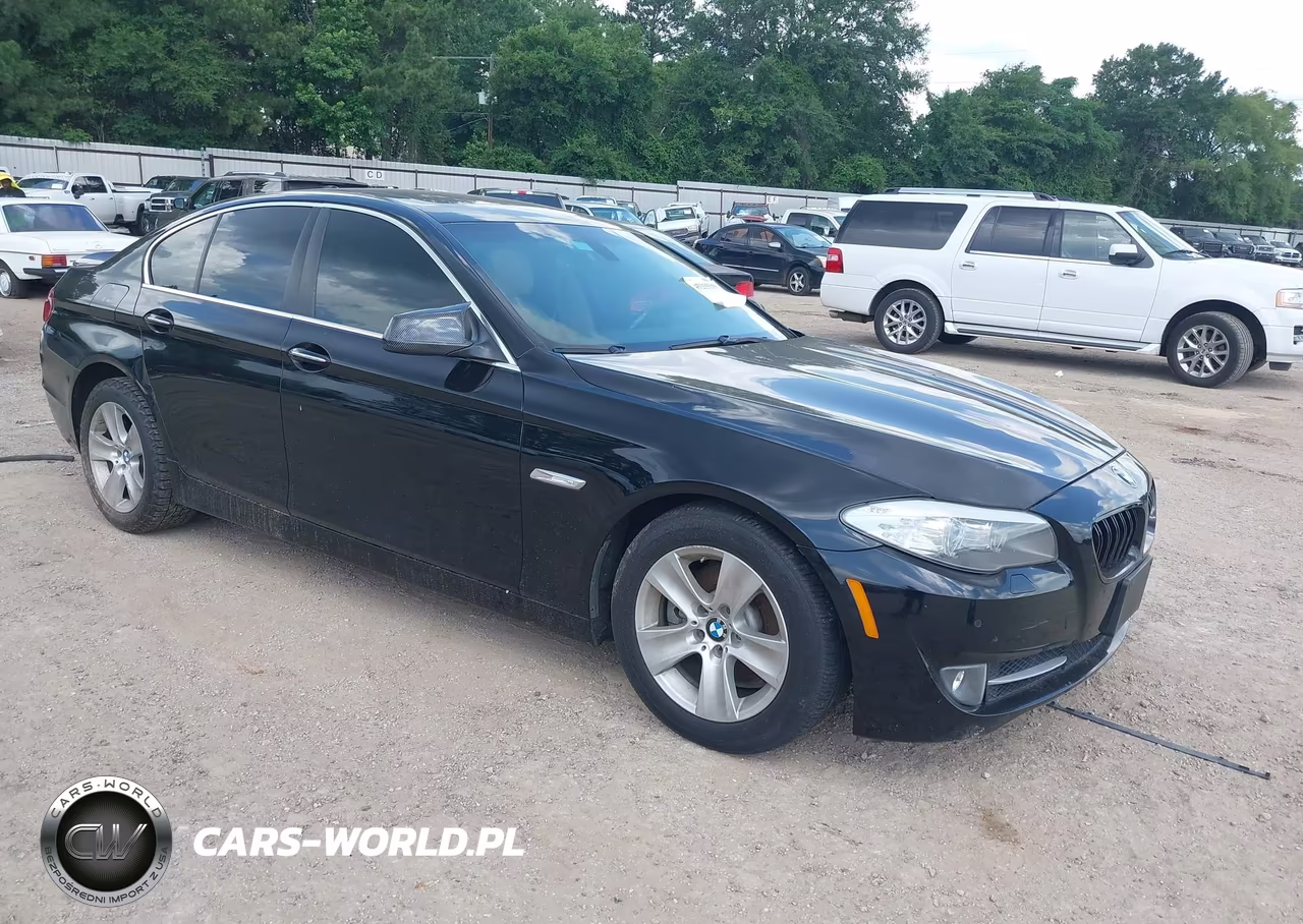 2012 BMW 528I