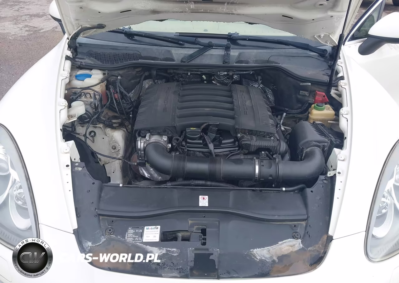 2012 Porsche Cayenne VIN:WP1AA2A24CLA04325 - 10