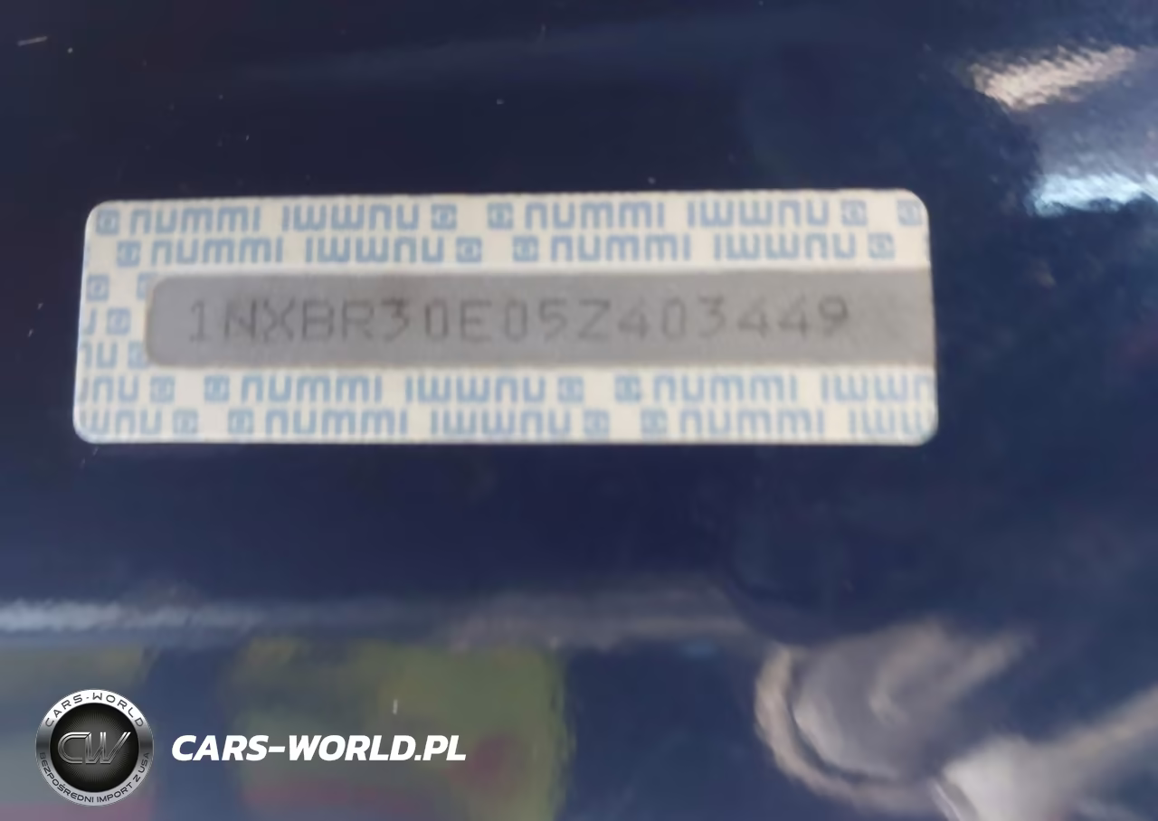 2005 Toyota Corolla Le VIN:1NXBR30E05Z403449 - 9