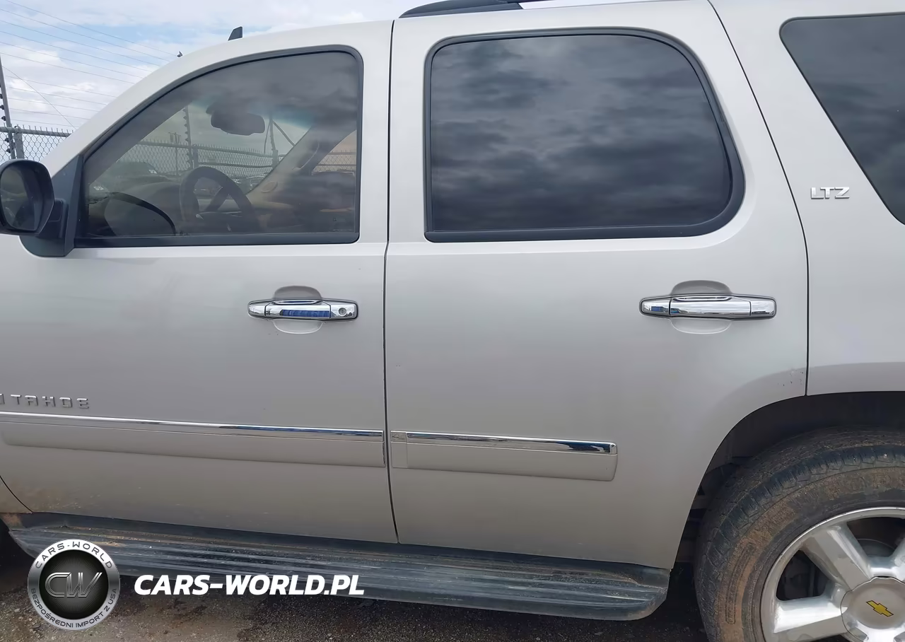 2009 Chevrolet Tahoe Ltz VIN:1GNFC33039R166950 - 14