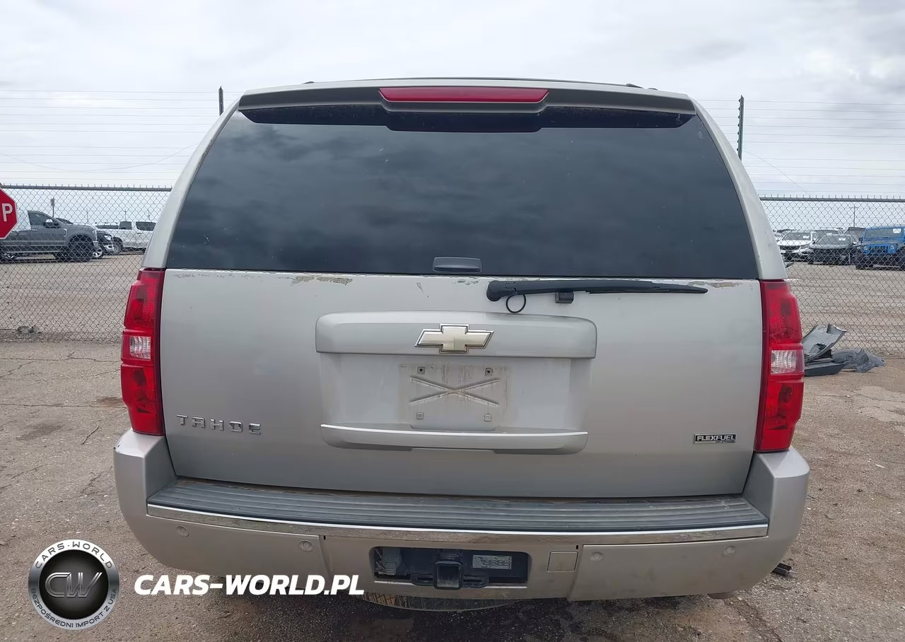 2009 Chevrolet Tahoe Ltz VIN:1GNFC33039R166950 - 16