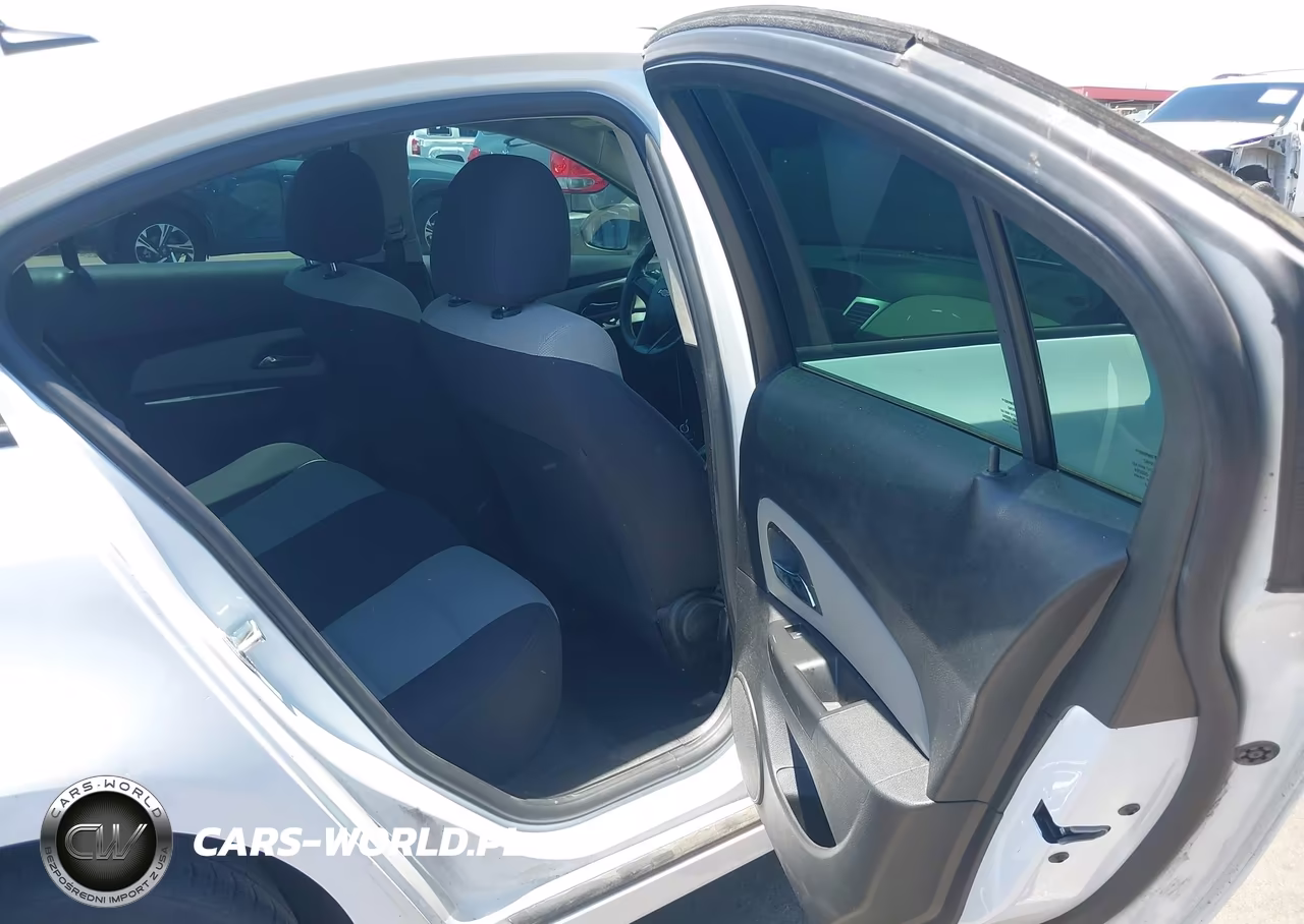 2014 Chevrolet Cruze Ls Auto VIN:1G1PA5SG9E7205455 - 8