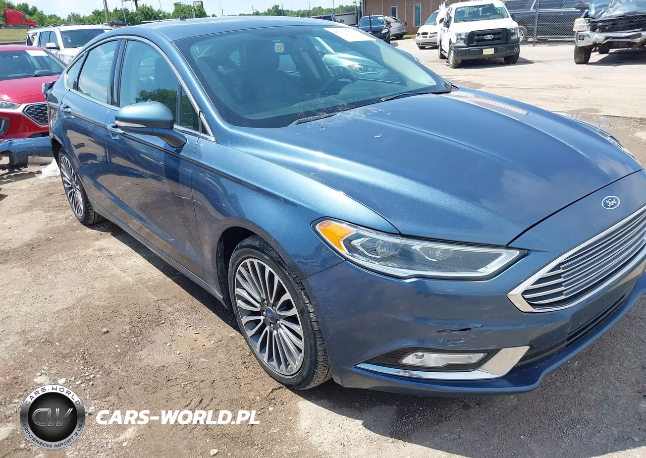 2018 Ford Fusion Titanium – zdjęcie 1 z 17